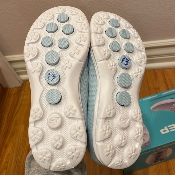 ‼️Skechers GOSTEP 👟 ‼️🤍🩵 - Picture 5 of 15